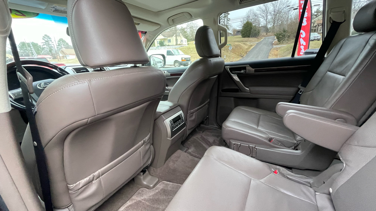 Lexus GX 460 Base 2017