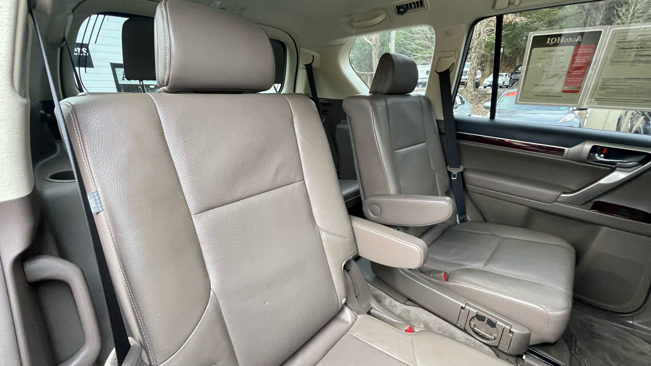 Lexus GX 460 Base 2017