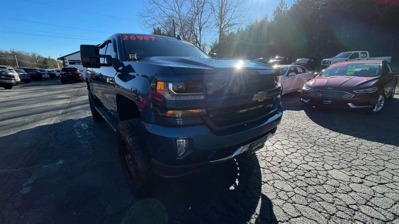 Chevrolet Silverado 1500 LT Crew Cab 4WD 2017
