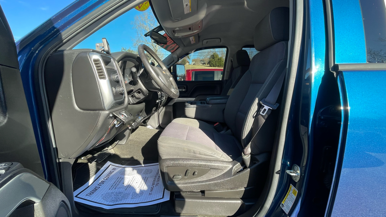 Chevrolet Silverado 1500 LT Crew Cab 4WD 2017