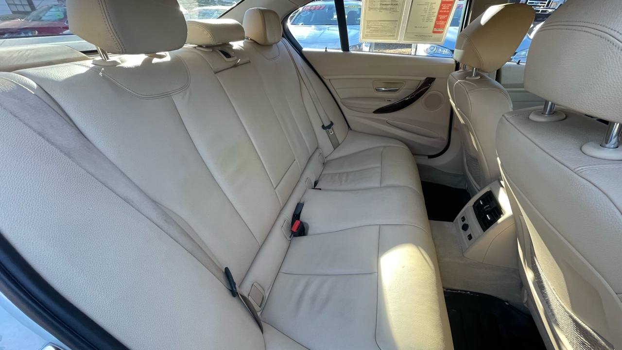 BMW 3-Series 328i xDrive Sedan 2014