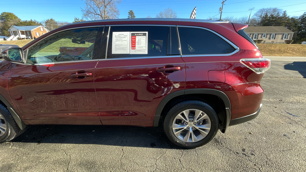 Toyota Highlander XLE AWD V6 2014