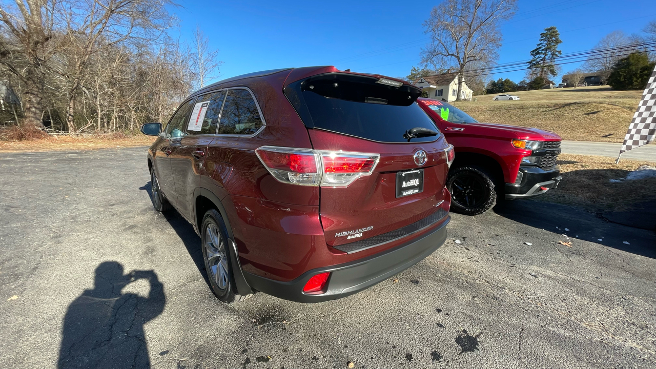 Toyota Highlander XLE AWD V6 2014