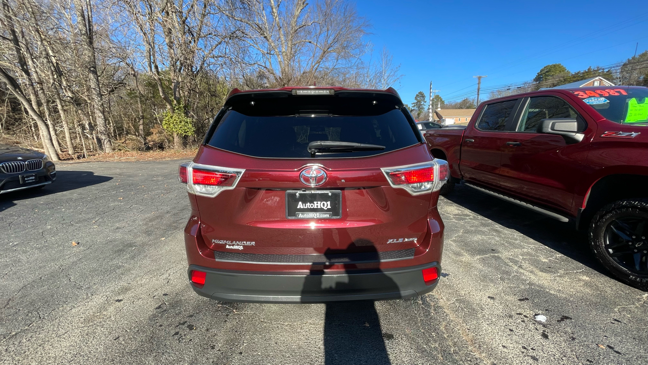 Toyota Highlander XLE AWD V6 2014