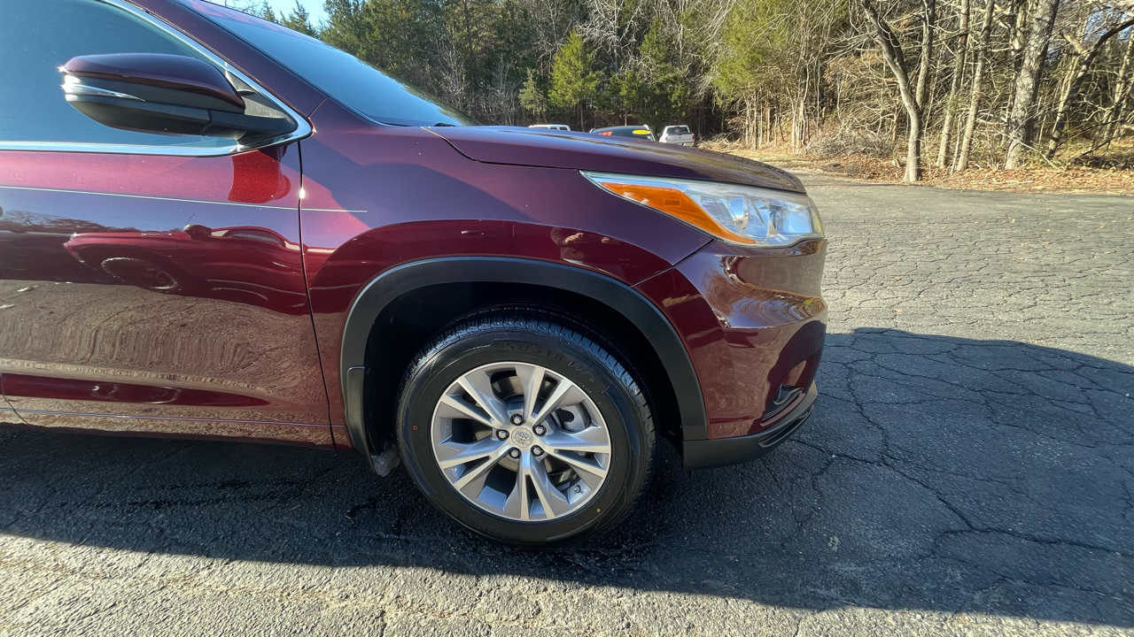 Toyota Highlander XLE AWD V6 2014