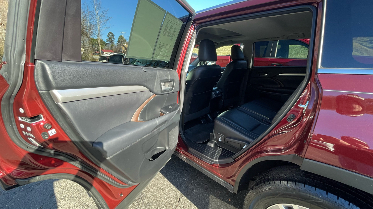 Toyota Highlander XLE AWD V6 2014