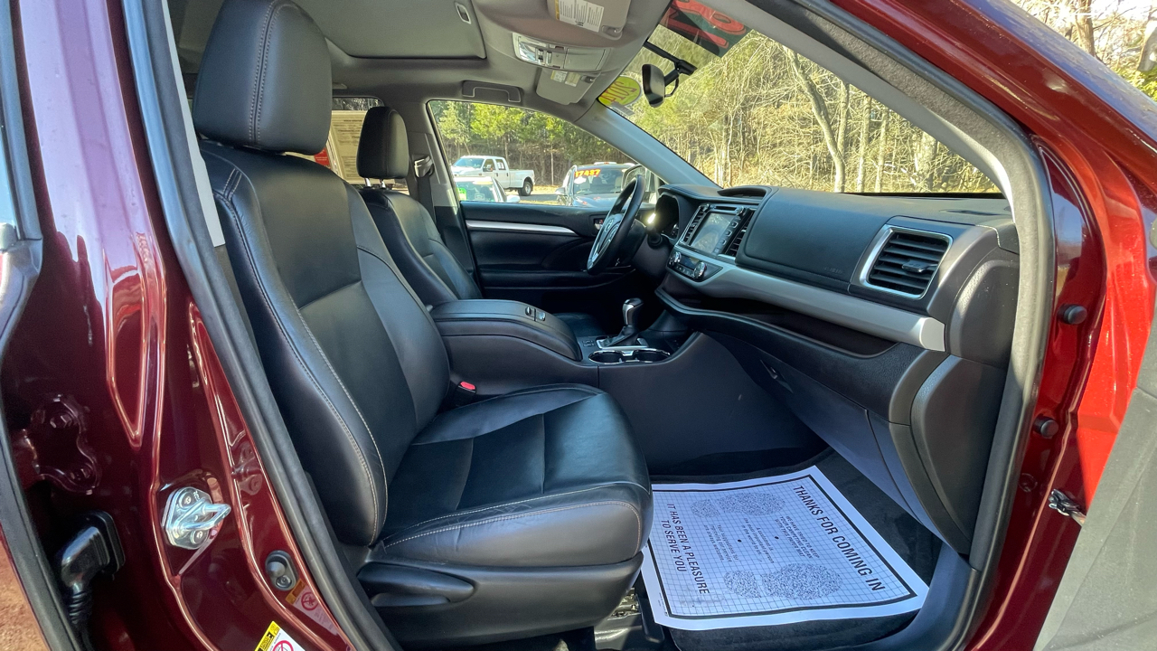 Toyota Highlander XLE AWD V6 2014