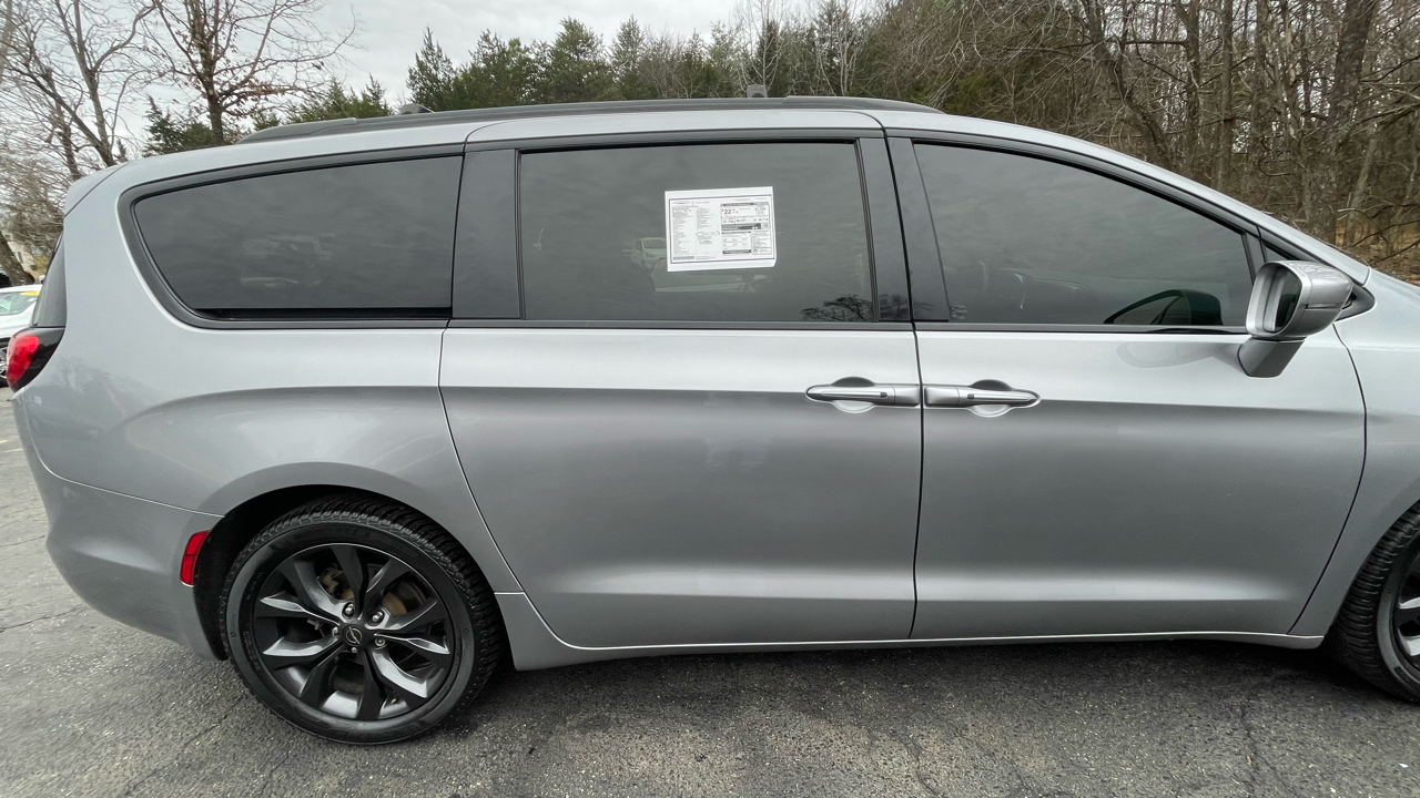Chrysler Pacifica Limited 2019