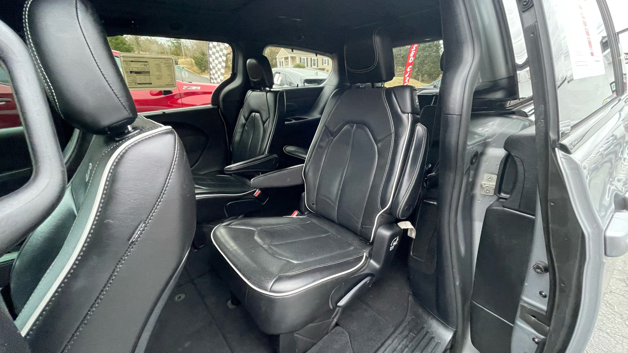 Chrysler Pacifica Limited 2019