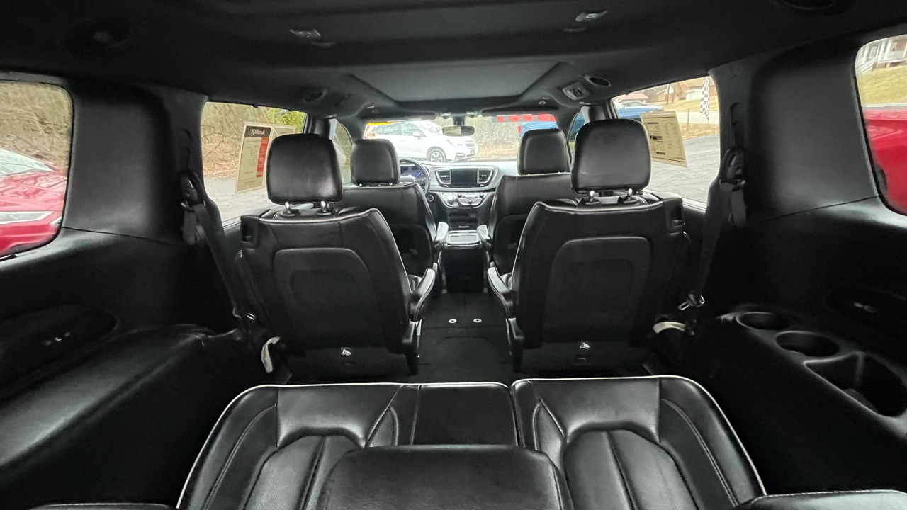 Chrysler Pacifica Limited 2019