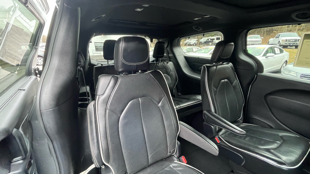 Chrysler Pacifica Limited 2019