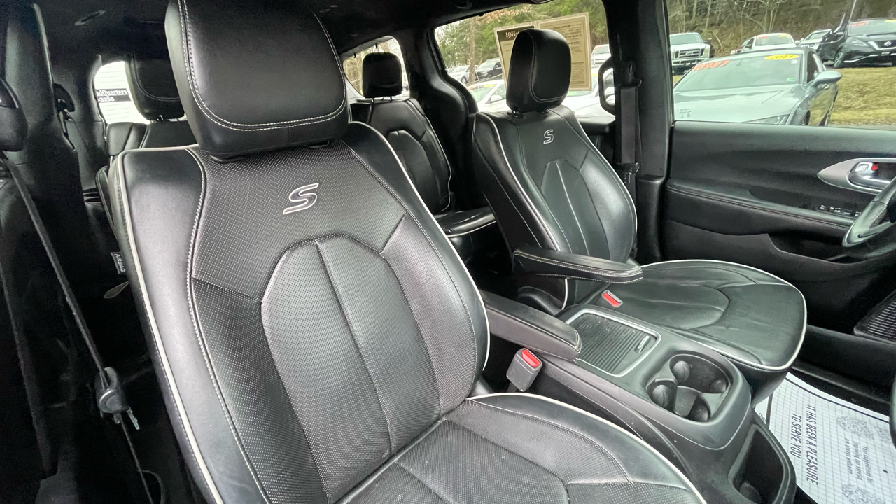 Chrysler Pacifica Limited 2019