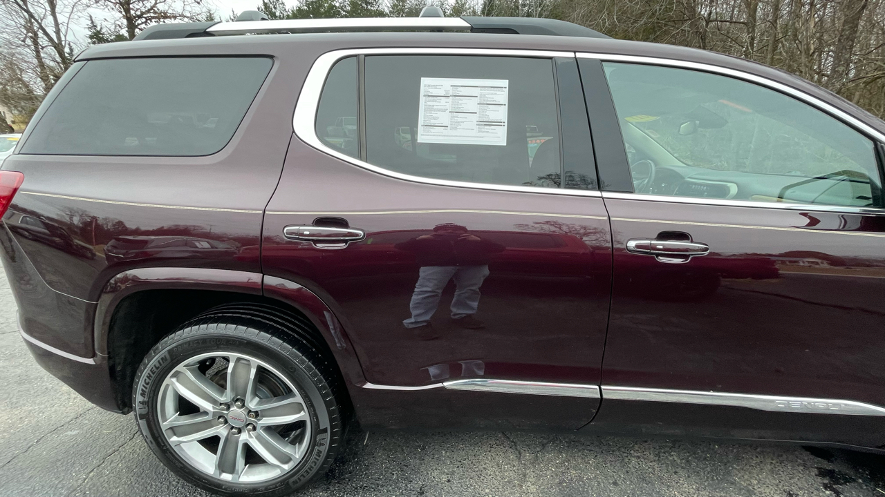 GMC Acadia Denali 2017