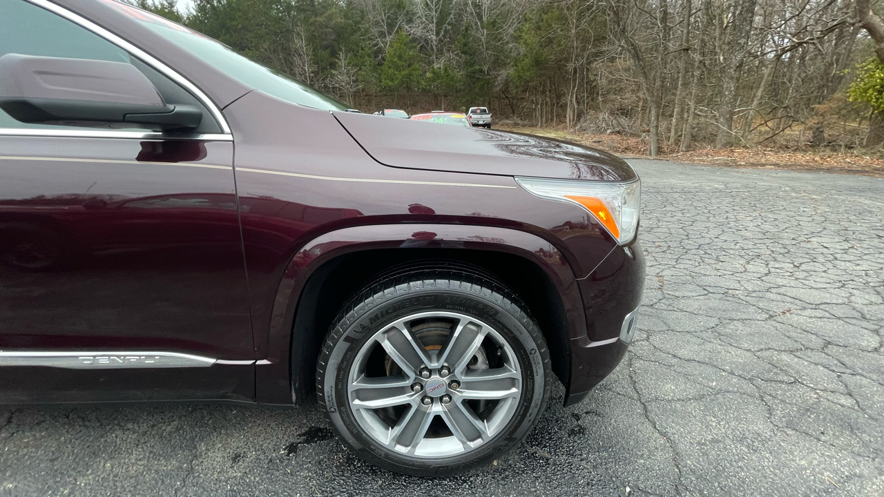 GMC Acadia Denali 2017