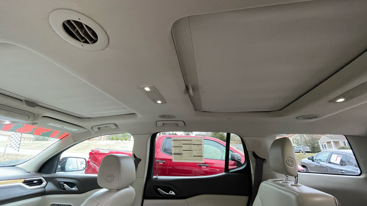 GMC Acadia Denali 2017