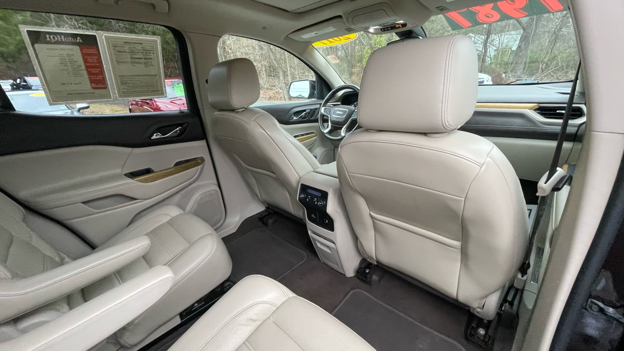 GMC Acadia Denali 2017