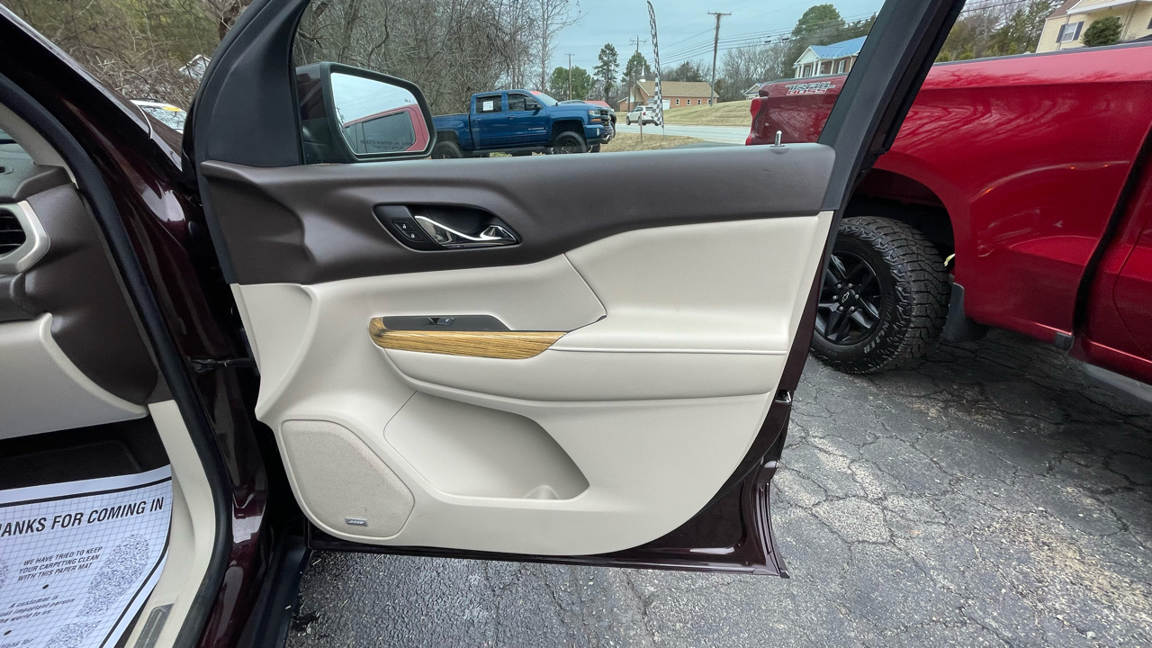 GMC Acadia Denali 2017