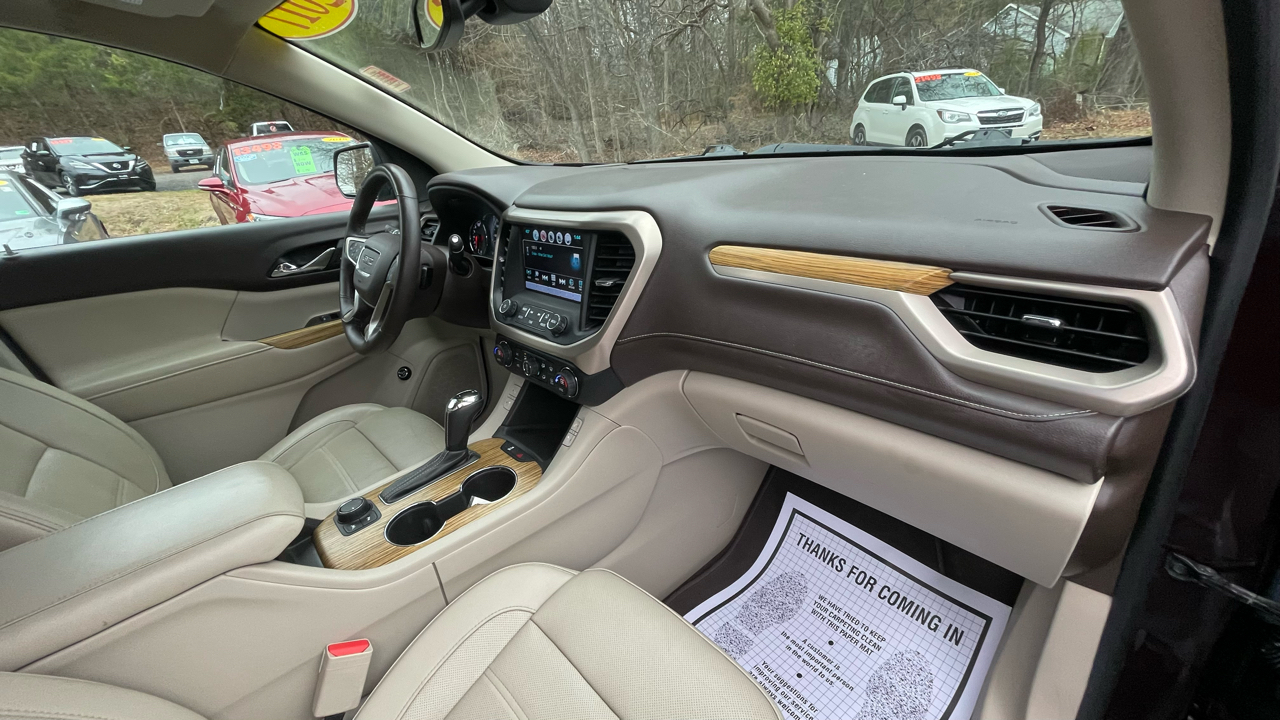 GMC Acadia Denali 2017