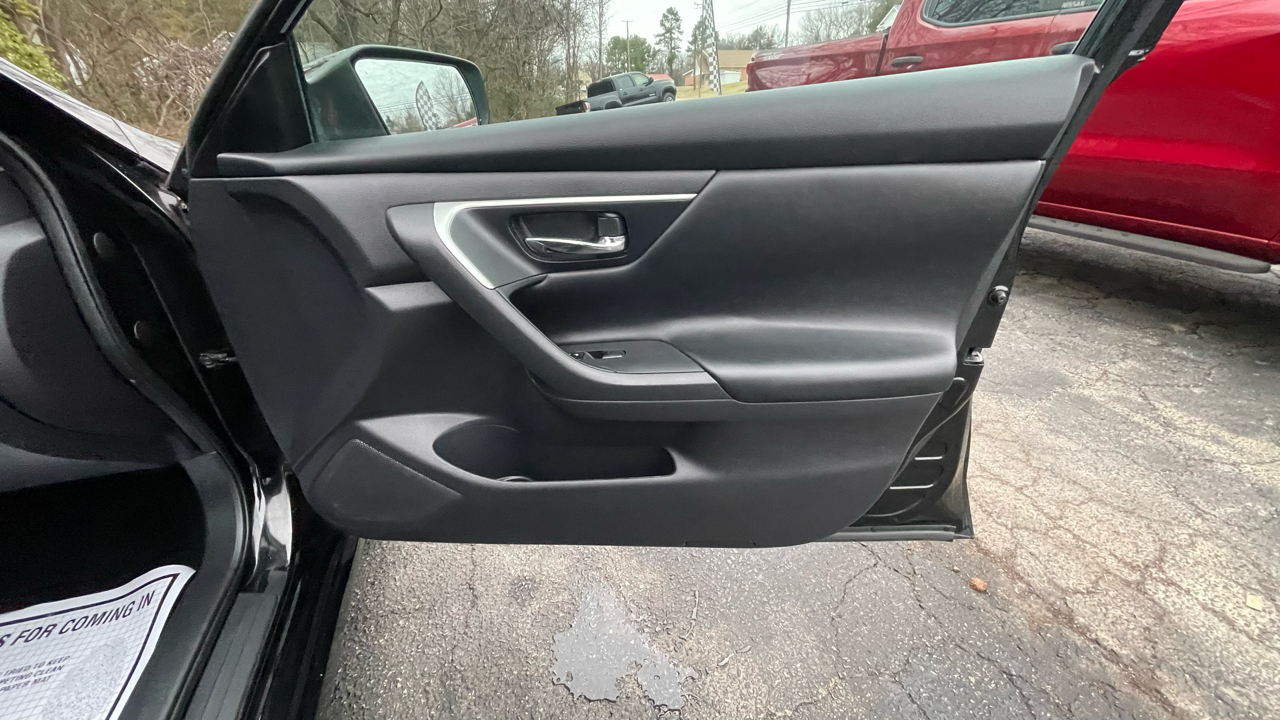 Nissan Altima 2.5 S 2016