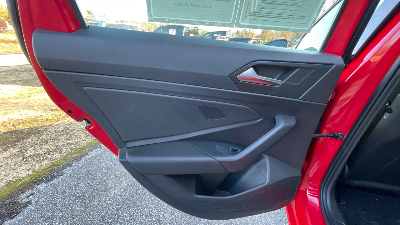 Volkswagen Jetta R-Line 4D Sedan at 2019