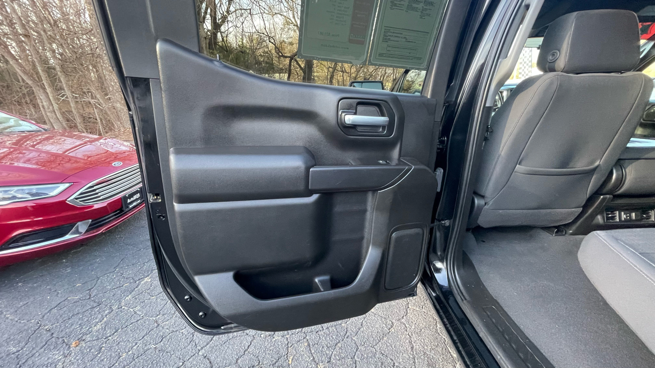 Chevrolet Silverado 1500 LT Crew Cab 4WD 2021