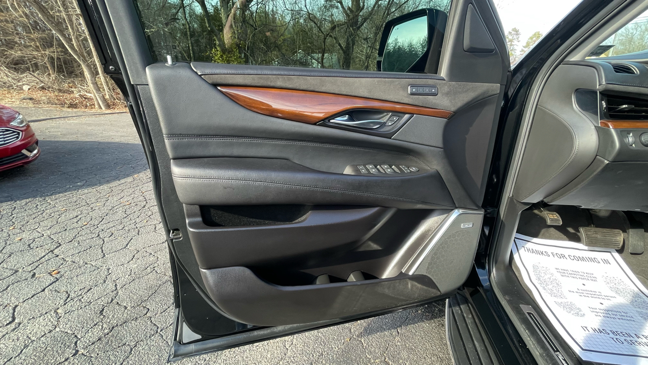 Cadillac Escalade ESV Luxury 4WD 2020