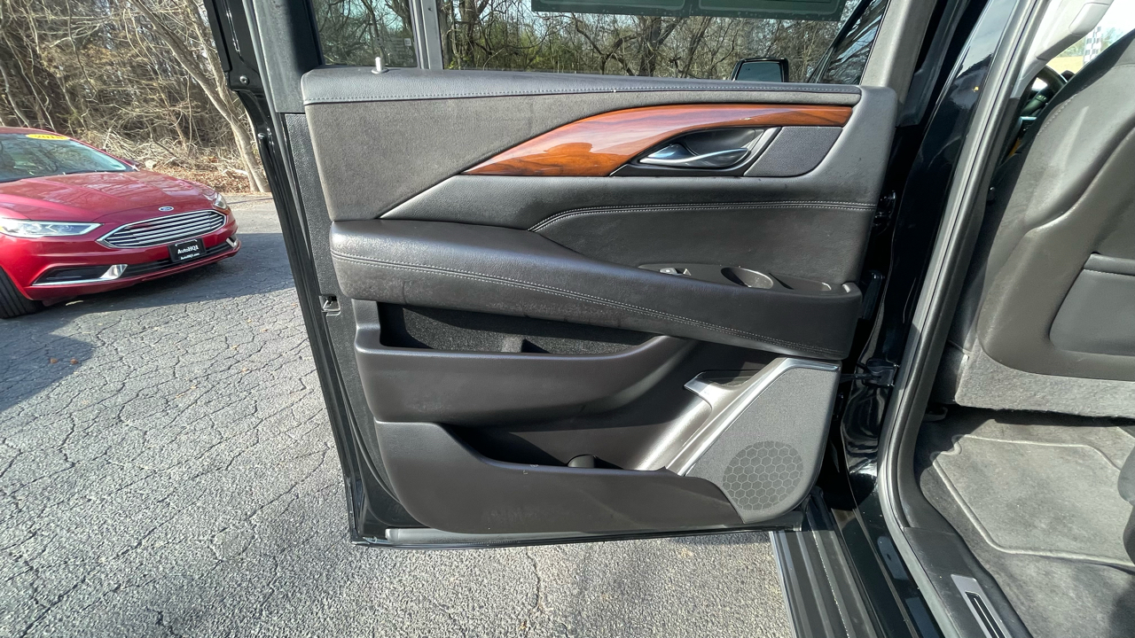 Cadillac Escalade ESV Luxury 4WD 2020