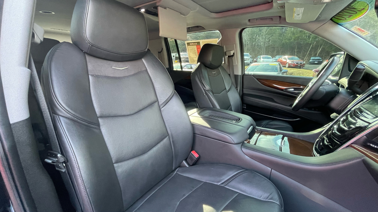 Cadillac Escalade ESV Luxury 4WD 2020