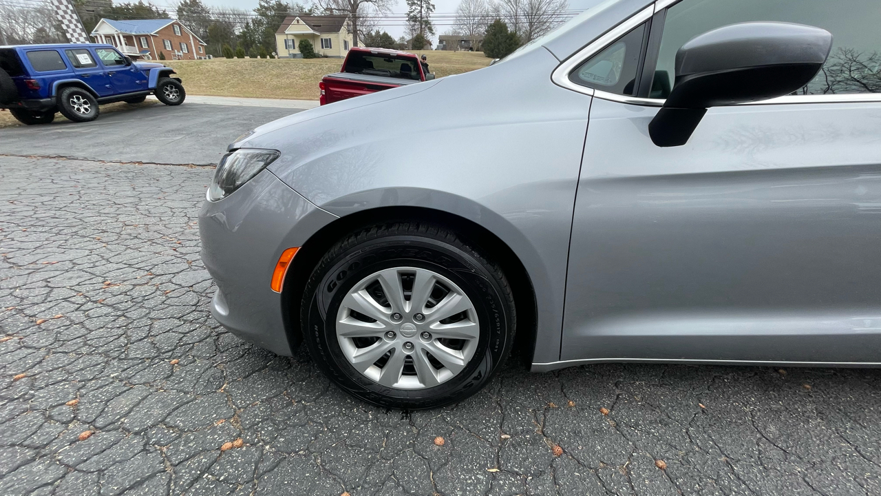 Chrysler Voyager L 2020