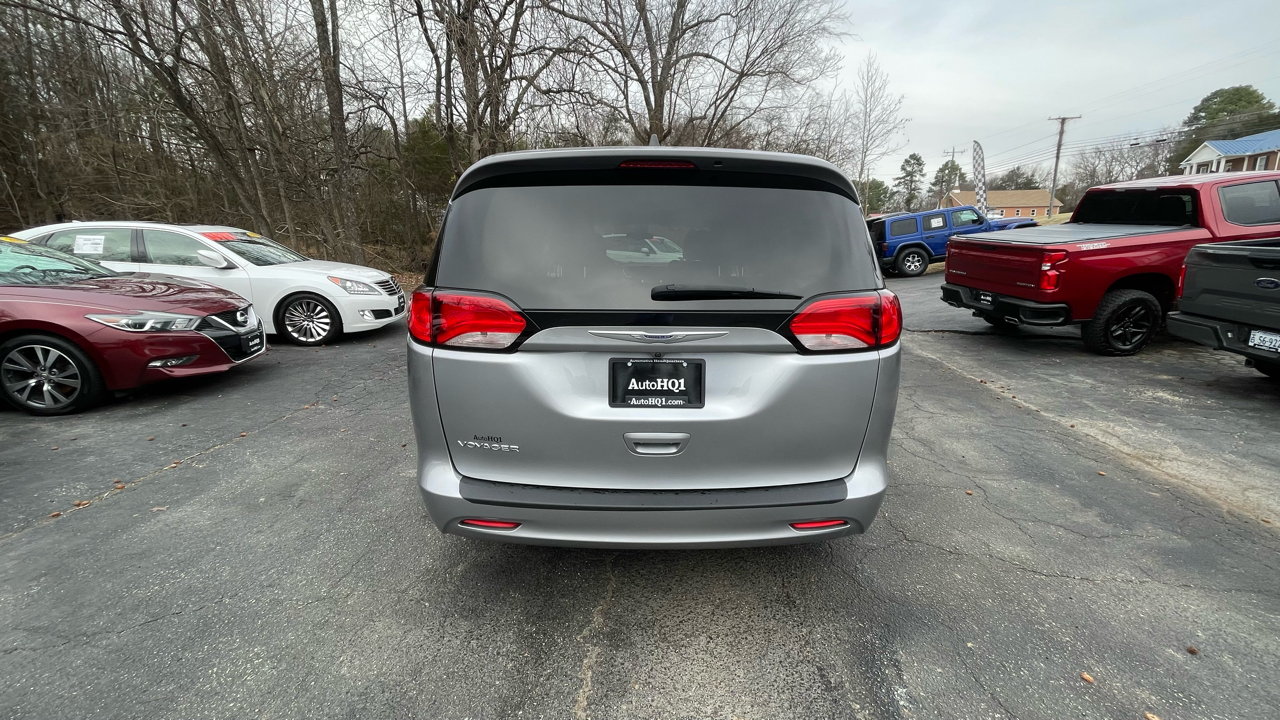 Chrysler Voyager L 2020