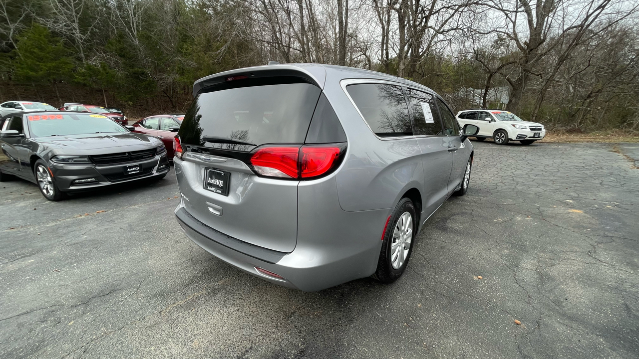 Chrysler Voyager L 2020