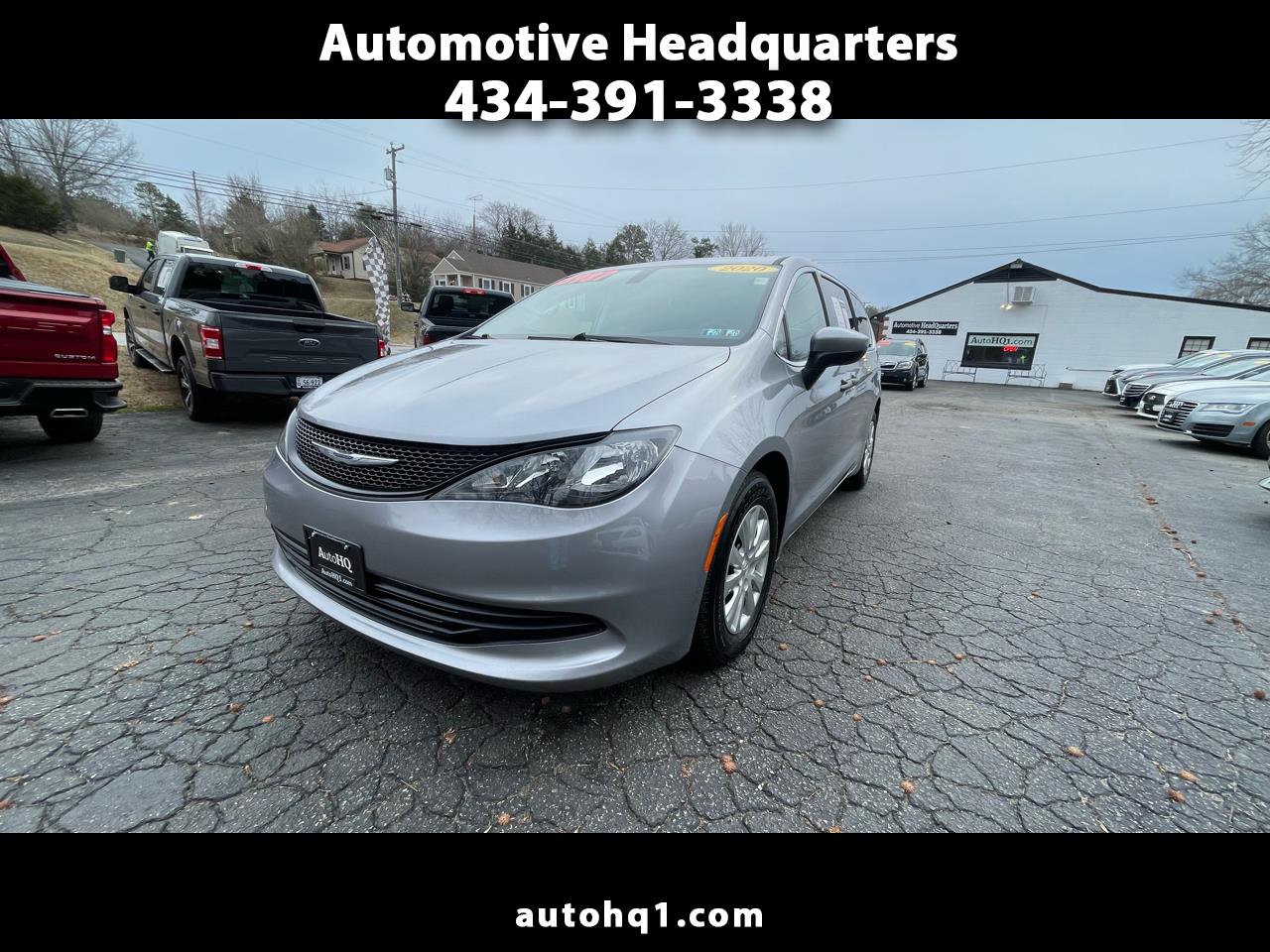 2020 Chrysler Voyager L