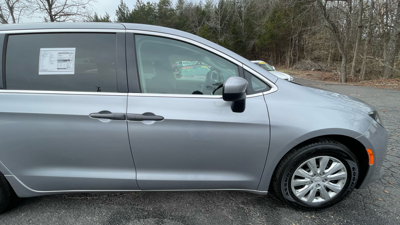 Chrysler Voyager L 2020