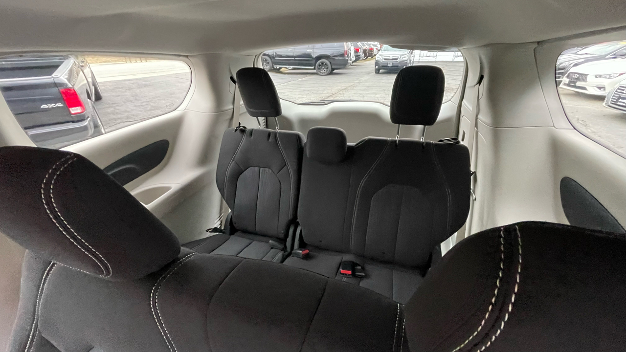 Chrysler Voyager L 2020