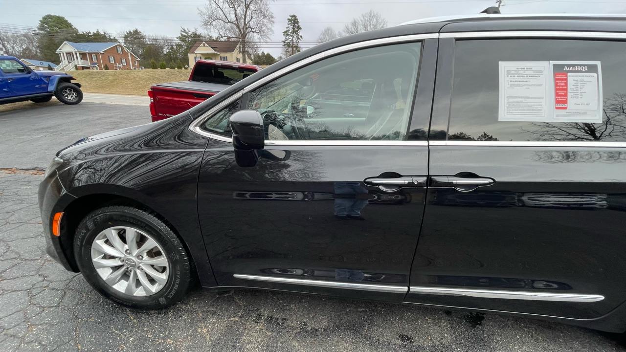 Chrysler Pacifica Touring-L 2018