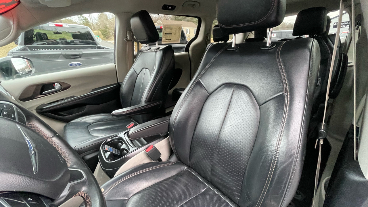 Chrysler Pacifica Touring-L 2018