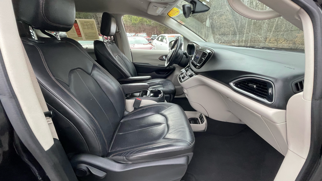 Chrysler Pacifica Touring-L 2018