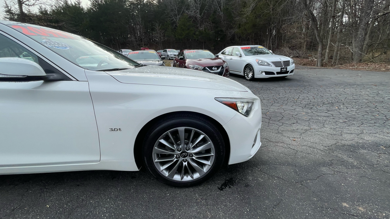 Infiniti Q50 3.0t LUXE AWD 2019