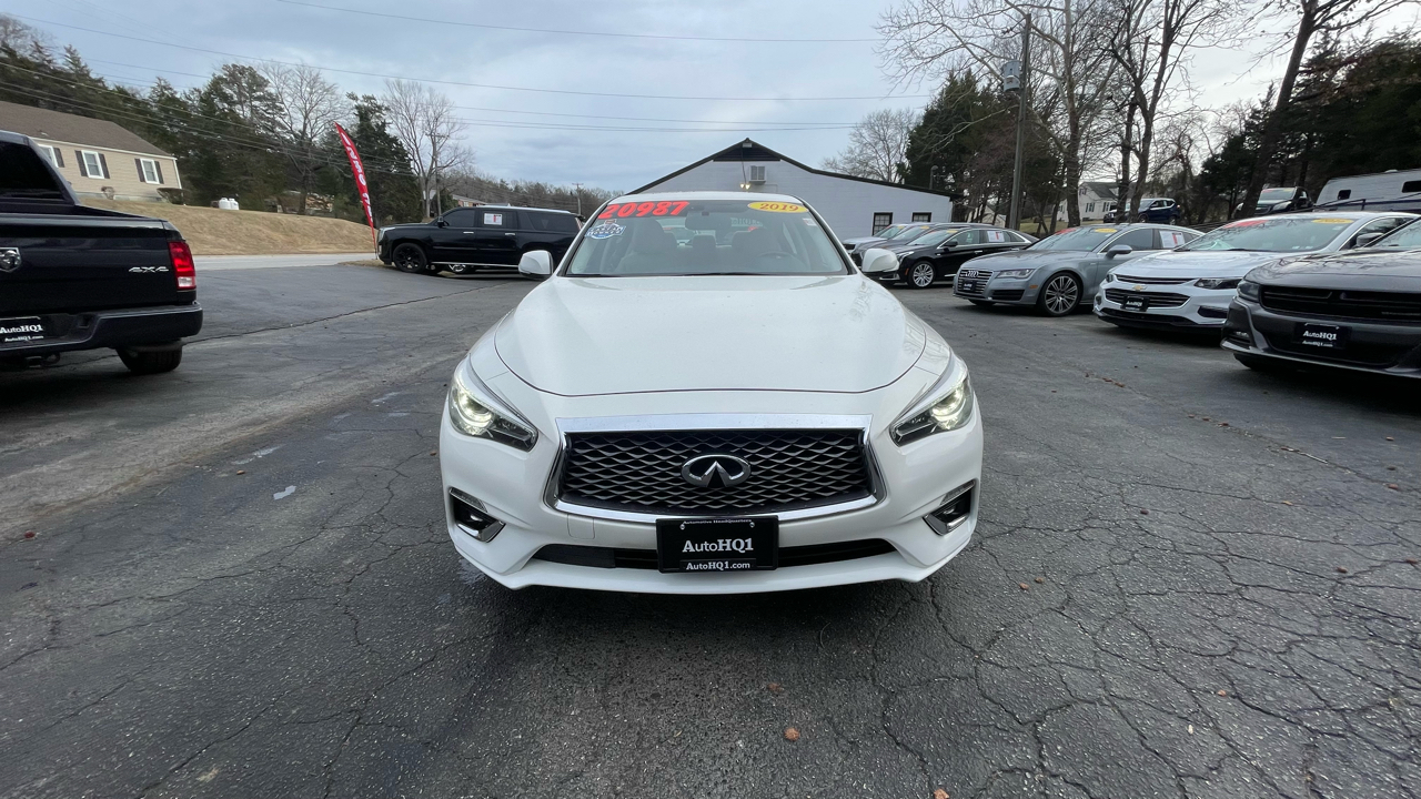 Infiniti Q50 3.0t LUXE AWD 2019