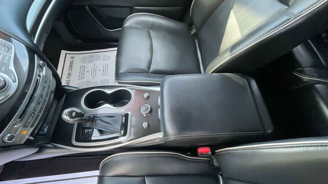 Infiniti QX60 PURE 2020