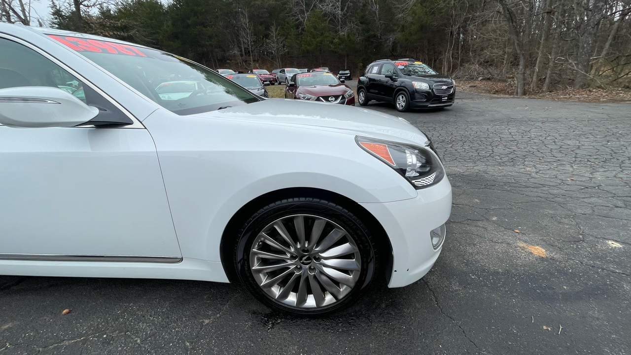 Hyundai Equus Signature 2014