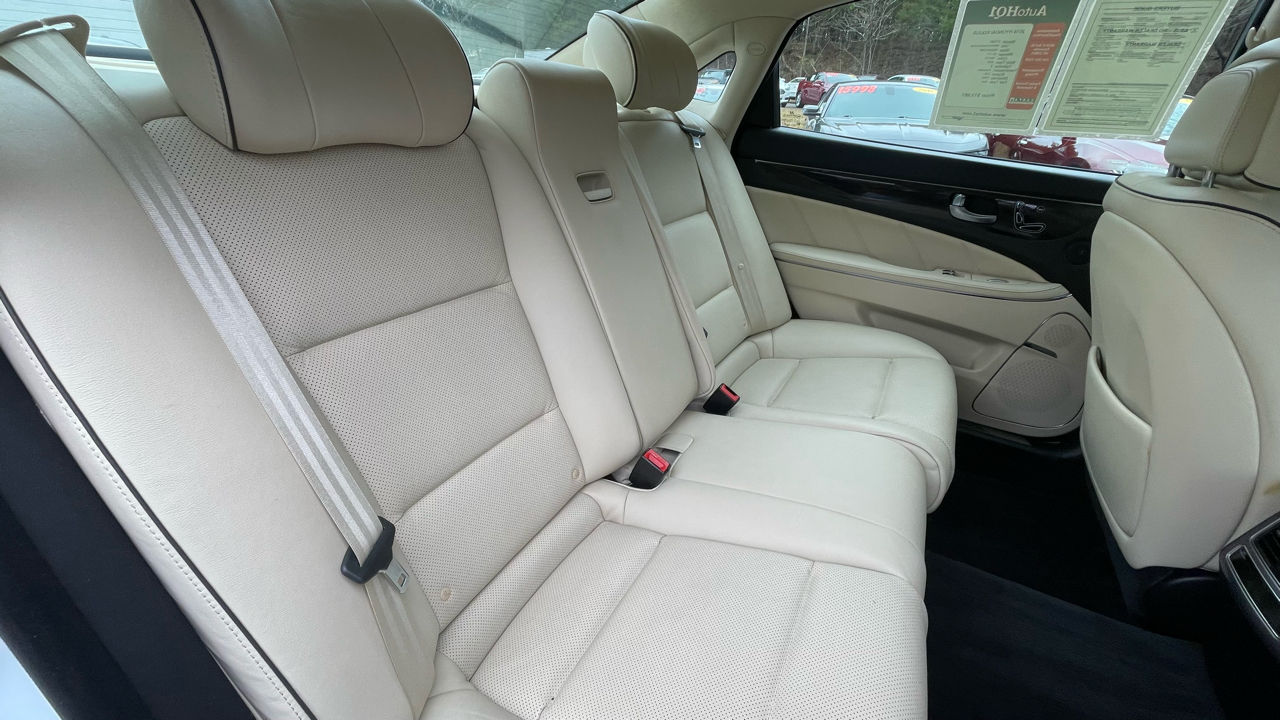 Hyundai Equus Signature 2014