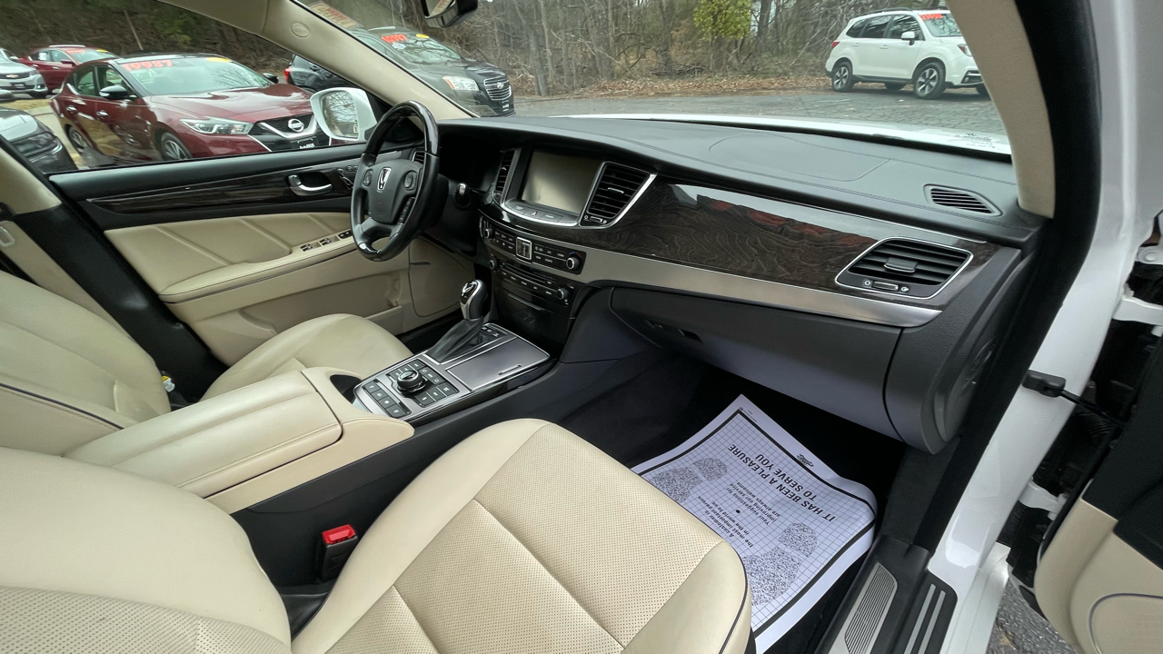 Hyundai Equus Signature 2014