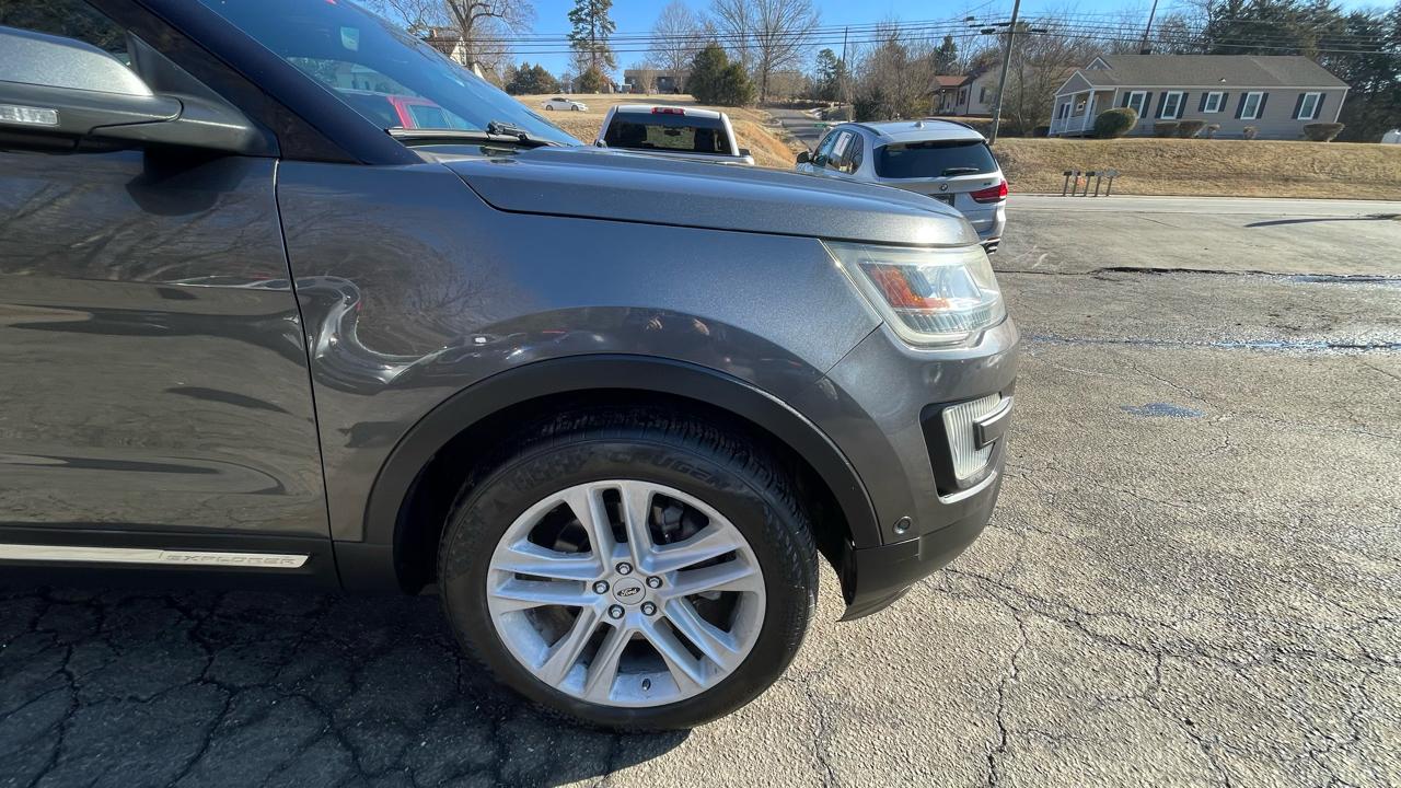 Ford Explorer Limited 4WD 2016