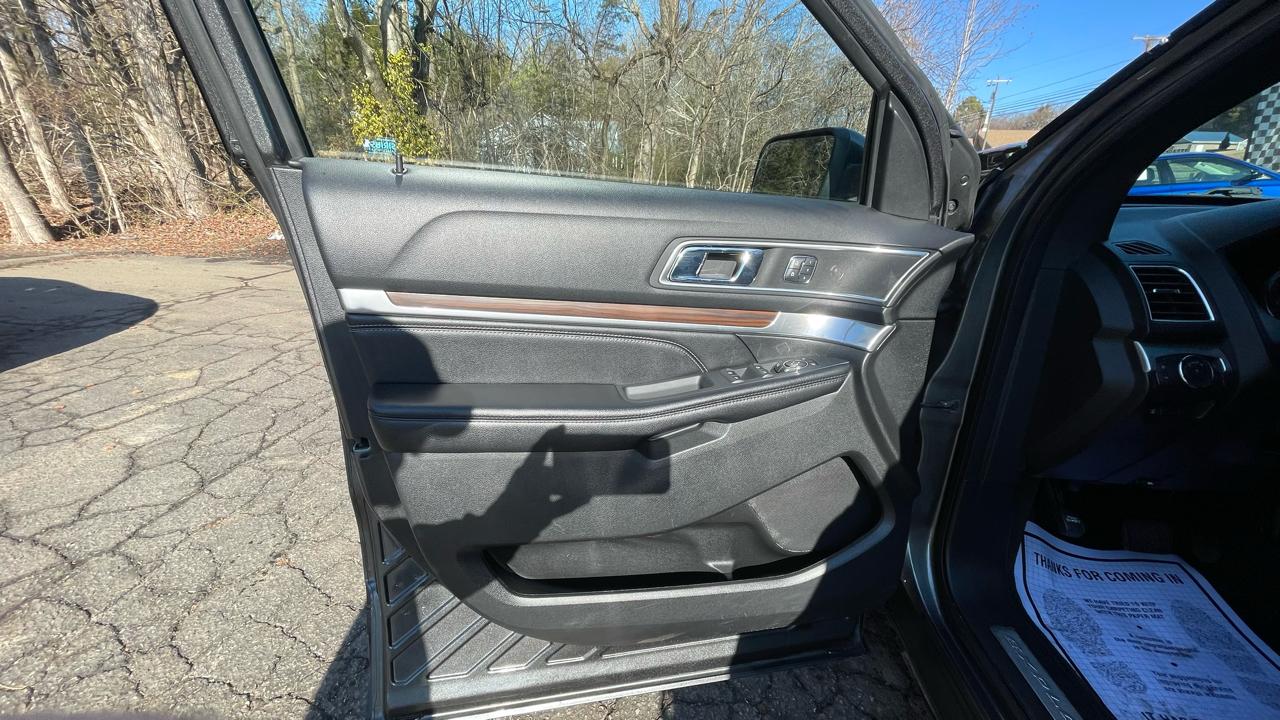 Ford Explorer Limited 4WD 2016