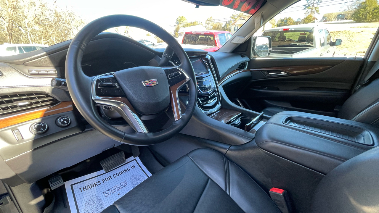 Cadillac Escalade Luxury 4WD 2018