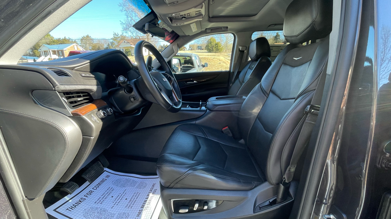 Cadillac Escalade Luxury 4WD 2018