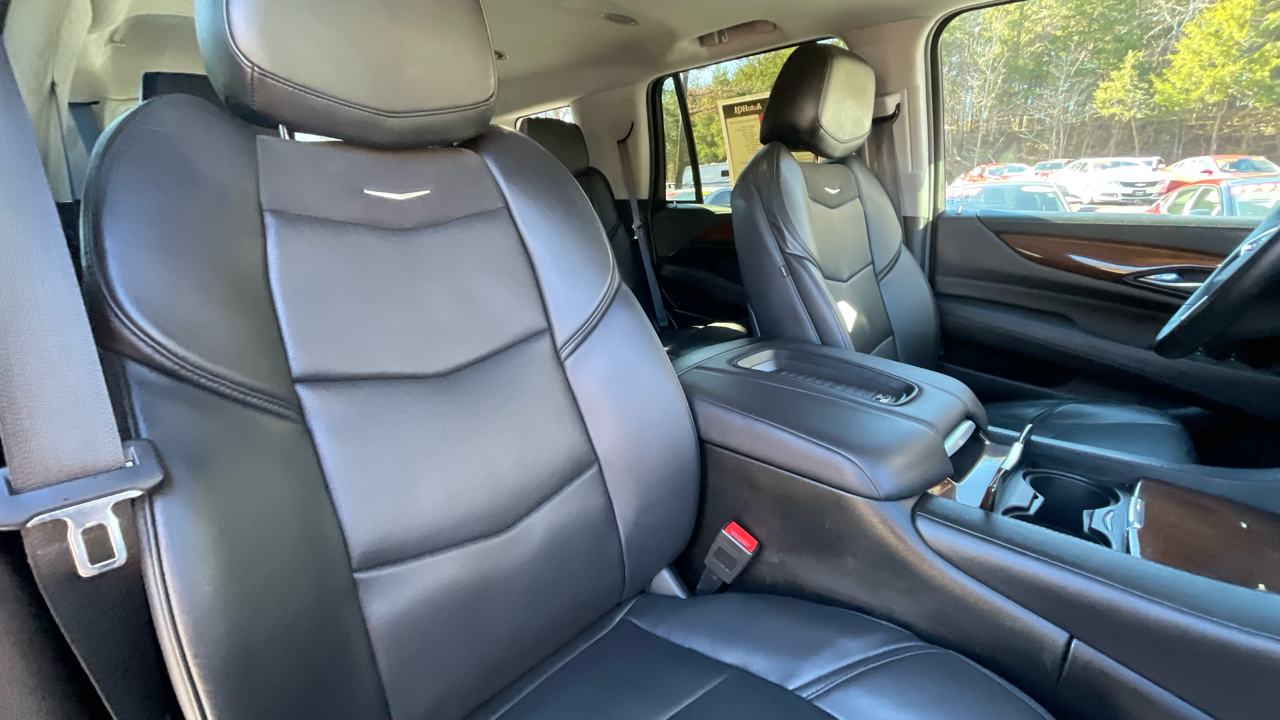 Cadillac Escalade Luxury 4WD 2018