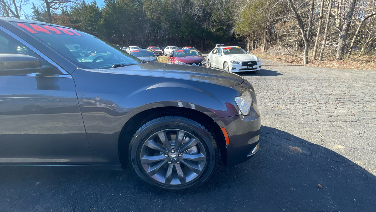 Chrysler 300 Limited AWD 2015