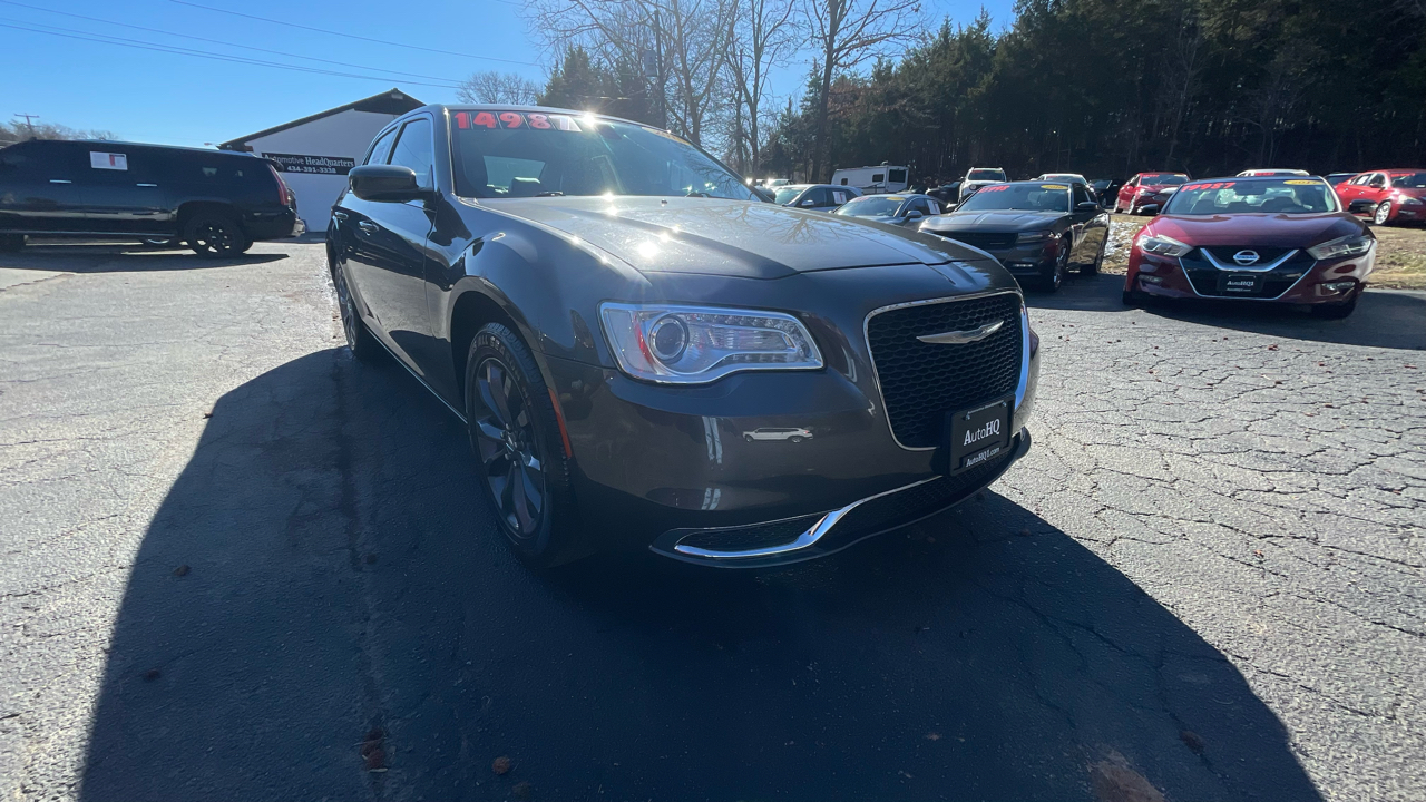 Chrysler 300 Limited AWD 2015